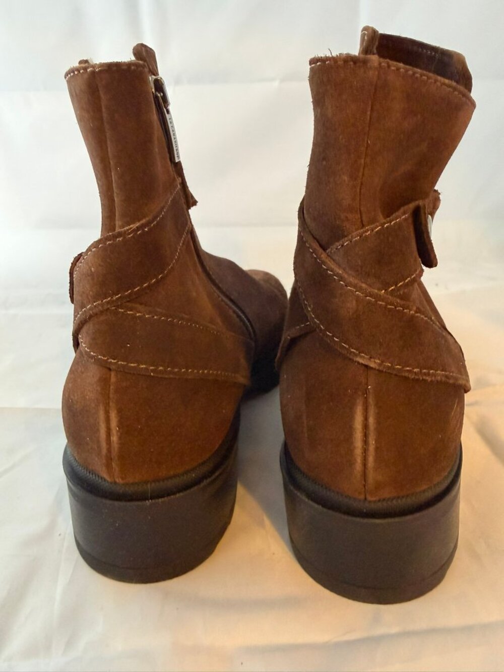 La Canadienne Steven Brown Suede Ankle Booties Women Size 8 NEW - Picture 4 of 6